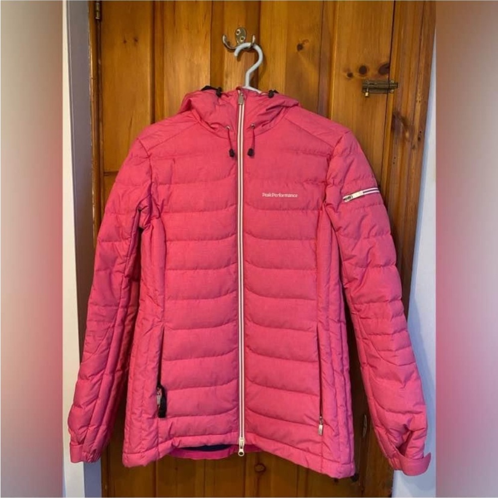 Peak Performance Ski Jacket